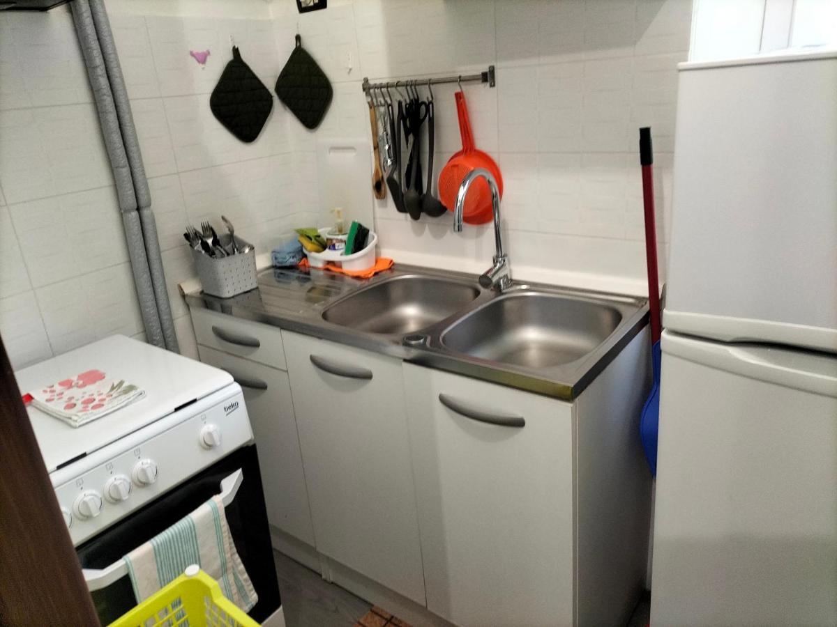 Affitti Brevi Ferrera Monolocale Ferrera 20 Minuti Da Rho Fiera E San Siro Apartment Bareggio Exterior photo